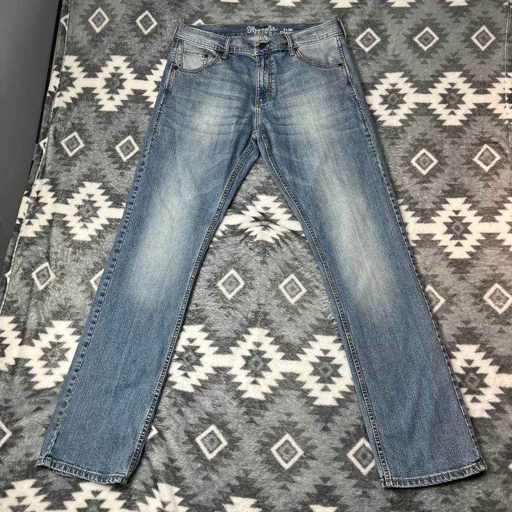 Wrangler Retro Slim Straight Jeans Light Wash Blue Denim Mens 36x34 - Picture 4 of 9